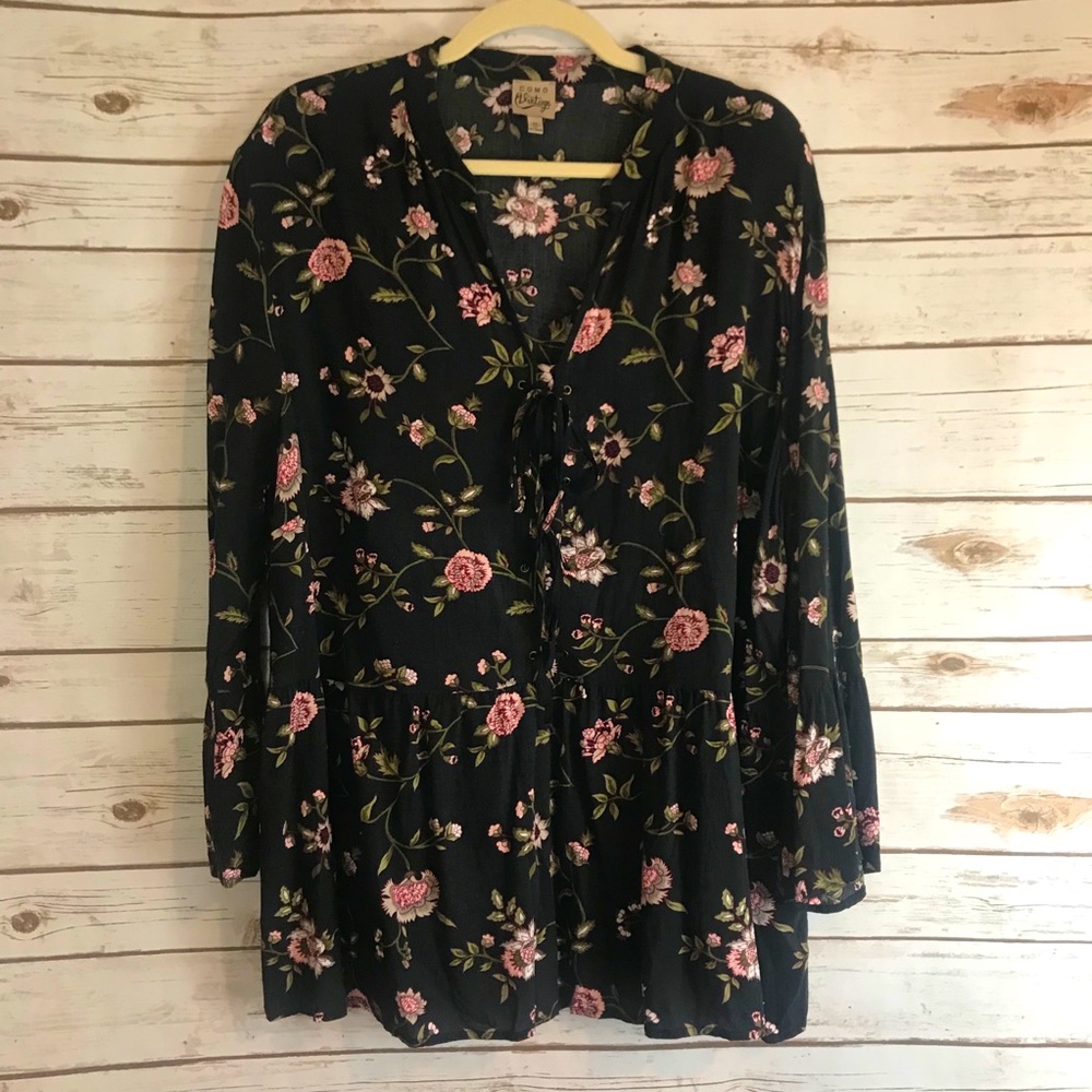 Como Vintage Lace-up Bell Sleeve Top, Sz 3XL